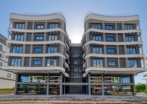 بنتهاوس فاخر مطل على البحر 50 متر من البحر