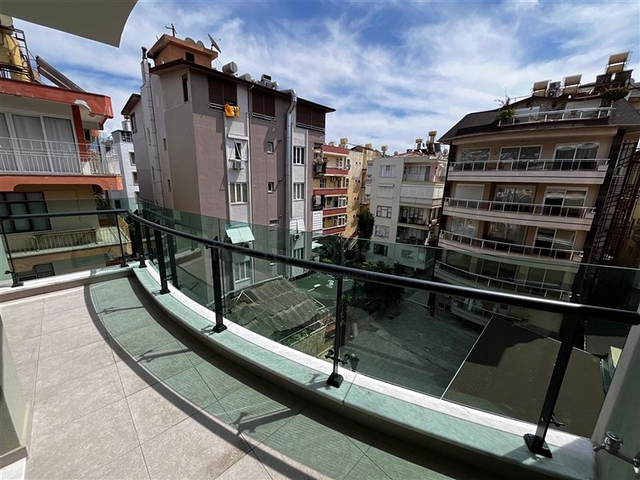 شقة 2+1 في قلب ألانيا