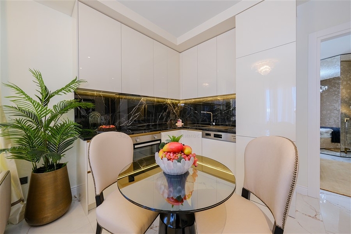 شقة حديثة في مجمع سكني جديد ببنية تحتية غنية