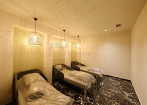 شقة حديثة في مجمع سكني جديد ببنية تحتية غنية