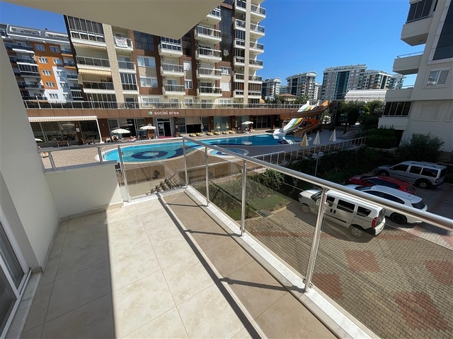 شقة مفروشة واسعة مع بنية تحتية للمنتجع في منطقة أفسالار الخلابة