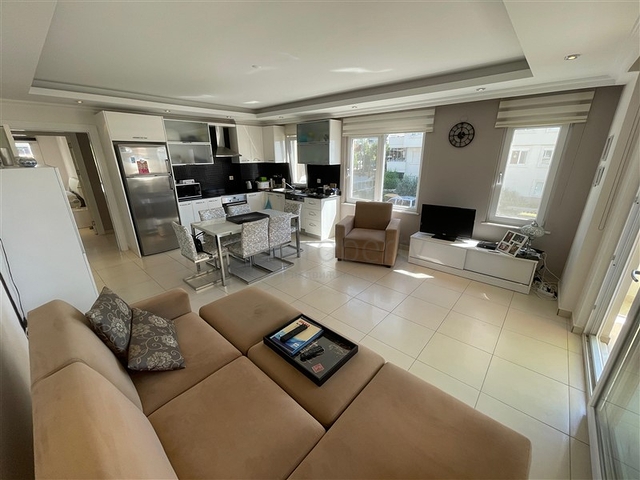 شقة مفروشة واسعة مع بنية تحتية للمنتجع في منطقة أفسالار الخلابة