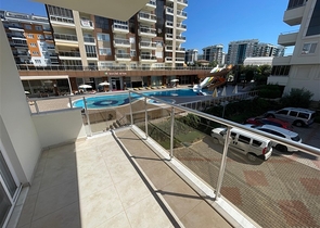 شقة مفروشة واسعة مع بنية تحتية للمنتجع في منطقة أفسالار الخلابة