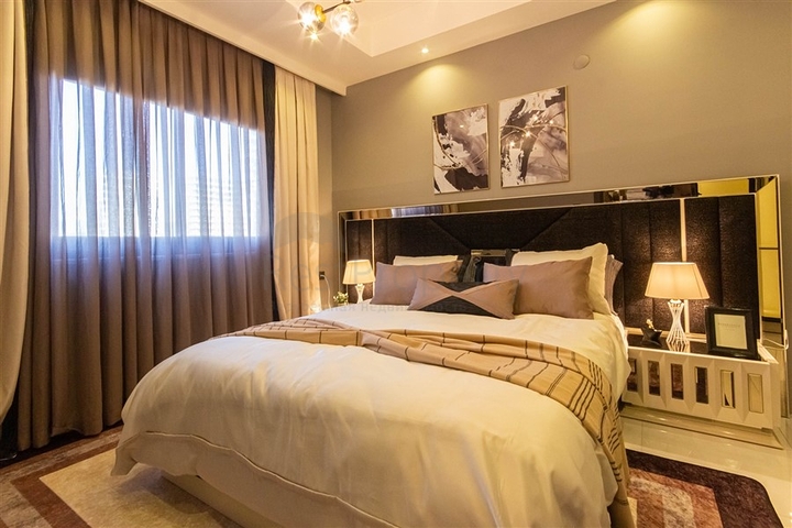 شقة حديثة مفروشة 2 + 1 مع بنية تحتية للمنتجع في وسط محمودلار