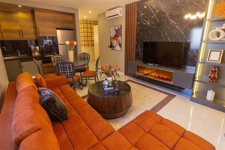 شقة حديثة مفروشة 2 + 1 مع بنية تحتية للمنتجع في وسط محمودلار