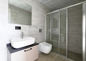 2 + 1 بنتهاوس مطلة على البحر في مجمع جديد