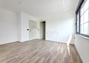 2 + 1 بنتهاوس مطلة على البحر في مجمع جديد