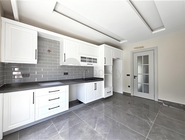 دوبلكس واسع 4 + 1 في منطقة أوبا-مزيج من الراحة والصمت والجودة