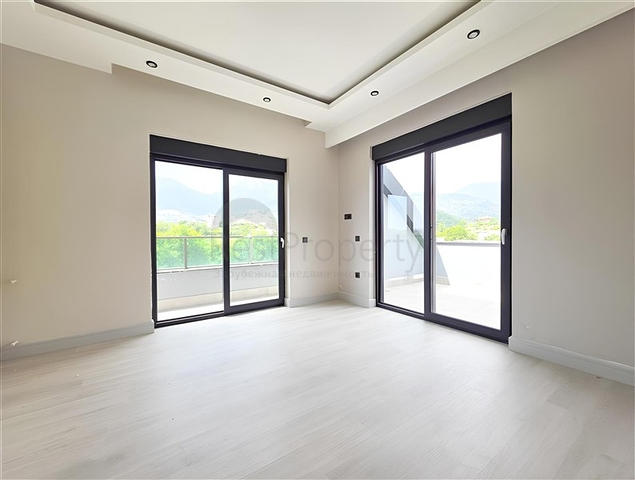 دوبلكس واسع 4 + 1 في منطقة أوبا-مزيج من الراحة والصمت والجودة