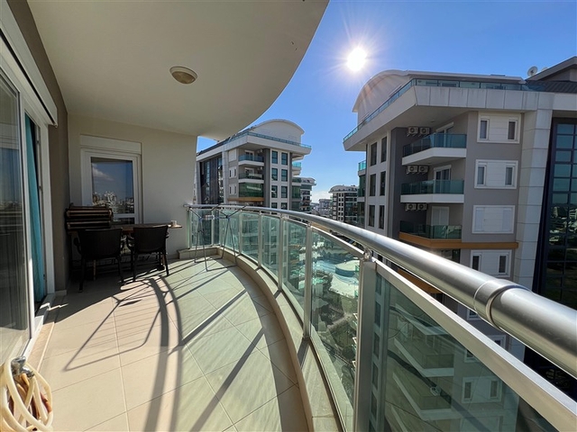 شقق فسيحة 2 + 1 مع بنية تحتية فندقية 