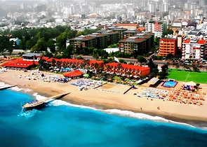 شقة أنيقة 2 + 1 في مجمع من الدرجة الممتازة في وسط ألانيا