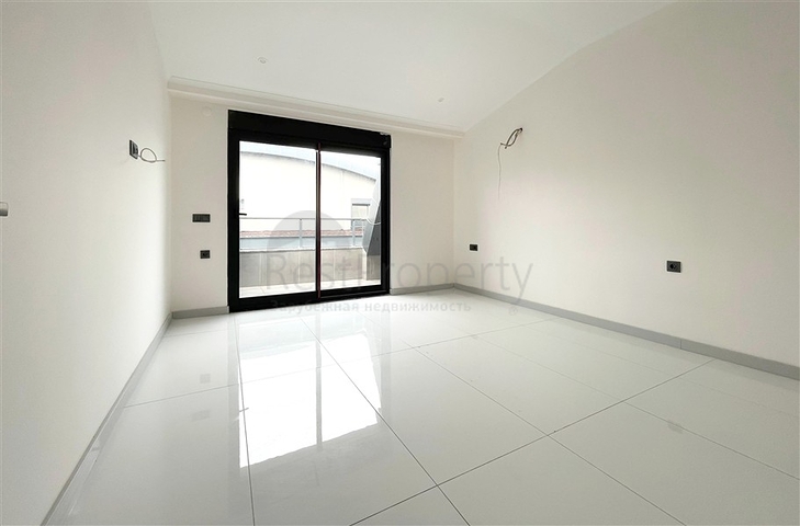 بنتهاوس حديث في مجمع سكني مرموق في أوبا 