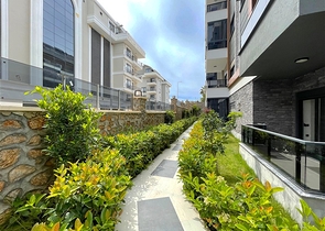 بنتهاوس حديث في مجمع سكني مرموق في أوبا 