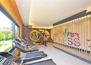 بنتهاوس حديث في مجمع سكني مرموق في أوبا 