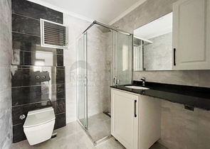 بنتهاوس حديث في مجمع سكني مرموق في أوبا 