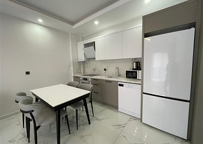 شقة حديثة في مجمع سكني في منطقة توسمور