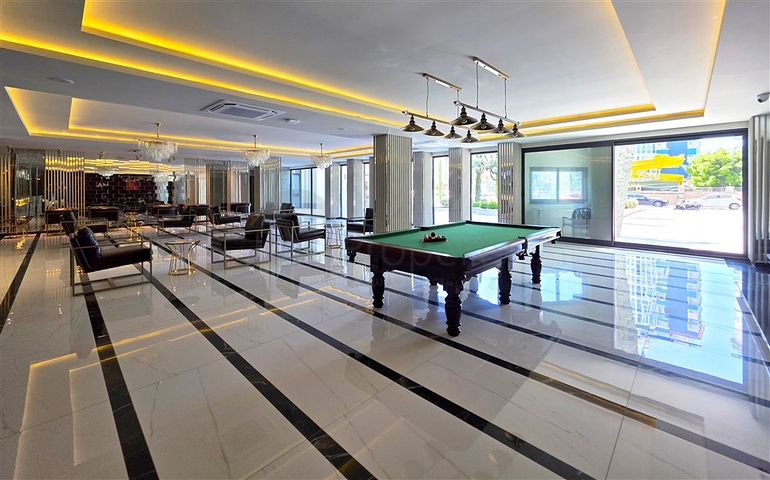 شقة أنيقة على البحر مع بنية تحتية فندقية