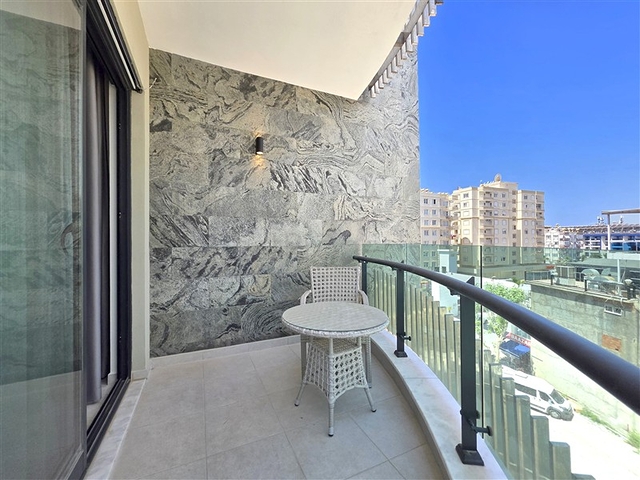 شقة أنيقة على البحر مع بنية تحتية فندقية