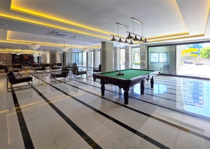 شقة أنيقة على البحر مع بنية تحتية فندقية