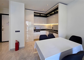 شقة مريحة مع بنية تحتية غنية في وسط ألانيا