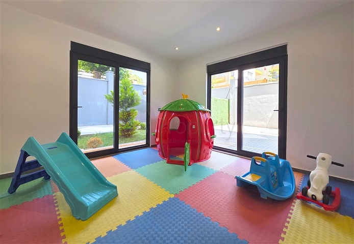 شقة برايت 1 + 1 للبيع في منطقة كليوباترا كومفورت على البحر في منزل جديد