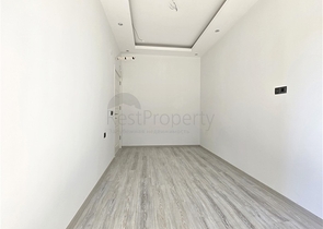 شقة برايت 1 + 1 للبيع في منطقة كليوباترا كومفورت على البحر في منزل جديد