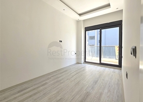 شقة برايت 1 + 1 للبيع في منطقة كليوباترا كومفورت على البحر في منزل جديد