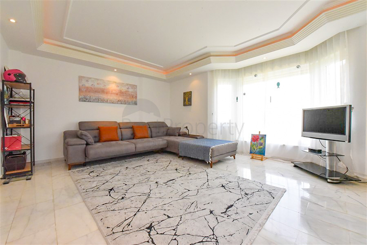 شقة فريدة من نوعها 2 + 1 على بعد 50 متر من البحر