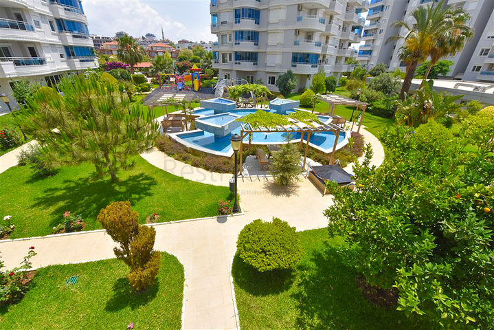 شقة فريدة من نوعها 2 + 1 على بعد 50 متر من البحر