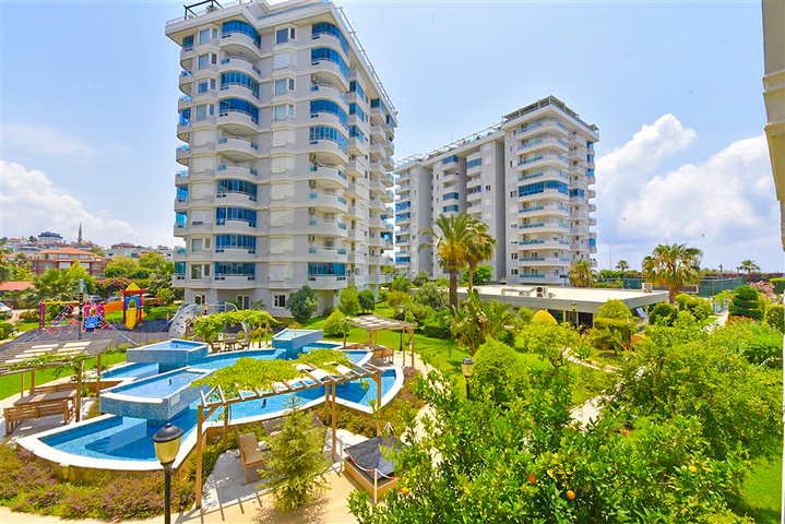 شقة فريدة من نوعها 2 + 1 على بعد 50 متر من البحر