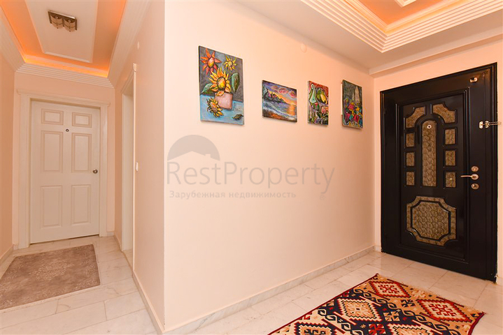 شقة فريدة من نوعها 2 + 1 على بعد 50 متر من البحر