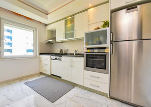 شقة فريدة من نوعها 2 + 1 على بعد 50 متر من البحر