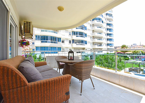 شقة فريدة من نوعها 2 + 1 على بعد 50 متر من البحر