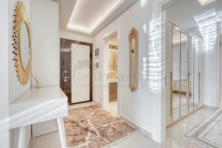 شقة حديثة على البحر في منطقة متطورة من ألانيا