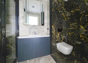 شقة فاخرة على البحر مع بنية تحتية متطورة في توركلر