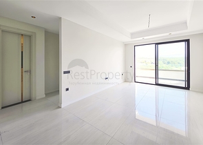 شقة فاخرة على البحر مع بنية تحتية متطورة في توركلر