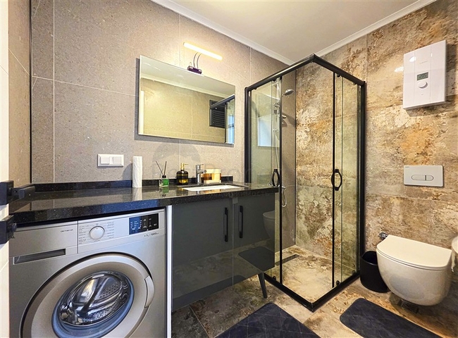 شقة مريحة 1 + 1 للإيجار بالقرب من البحر في منطقة أوبا