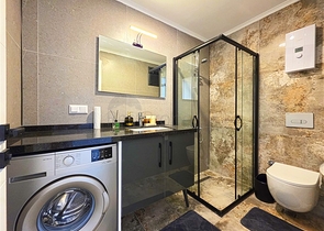 شقة مريحة 1 + 1 للإيجار بالقرب من البحر في منطقة أوبا