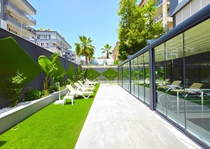 شقة مريحة 1 + 1 للإيجار بالقرب من البحر في منطقة أوبا