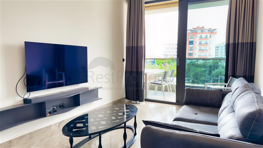 شقة 1+1 على البحر في منطقة كارجيجاك الخلابة هي عرض مثالي للعيش والاسترخاء