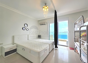  الراحة والراحة في كل متر: استئجار شقة 2 + 1 عن طريق البحر