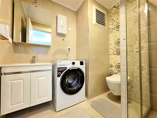 شقة حديثة 1 + 1 للإيجار-الراحة والبنية التحتية في وسط محمودلار