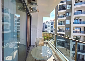 شقة حديثة 1 + 1 للإيجار-الراحة والبنية التحتية في وسط محمودلار