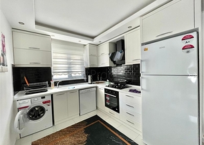 شقة مريحة مفروشة 1 + 1 في محمودلار 