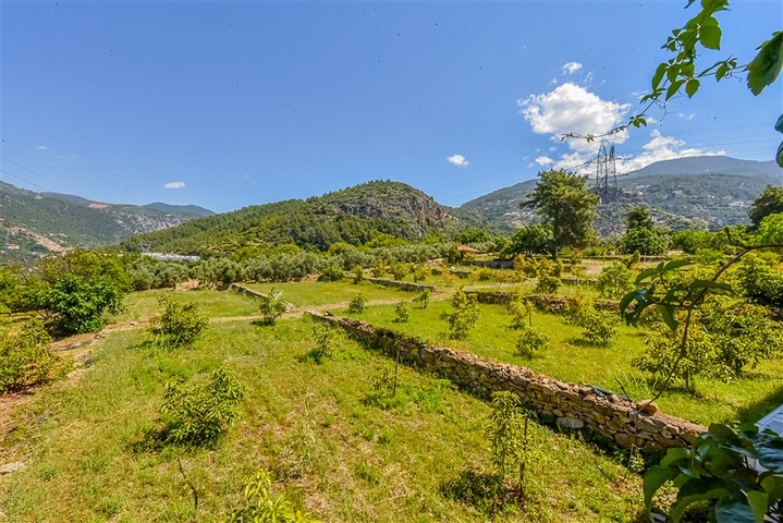 فيلا فاخرة مع إطلالة بانورامية على البحر هي مزيج مثالي من الراحة والأناقة والخصوصية.