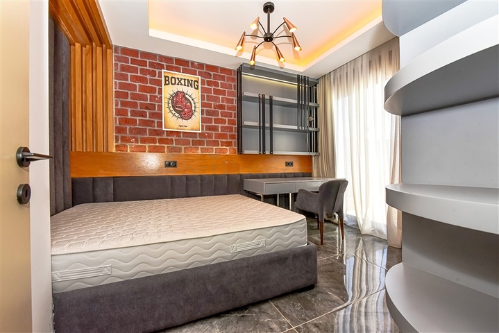 فيلا فاخرة مع إطلالة بانورامية على البحر هي مزيج مثالي من الراحة والأناقة والخصوصية.