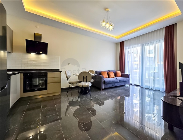 استئجار شقة مريحة 1 + 1 مع بنية تحتية غنية في قلب محمودلار