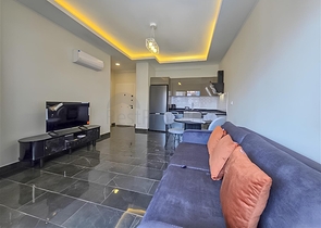 استئجار شقة مريحة 1 + 1 مع بنية تحتية غنية في قلب محمودلار