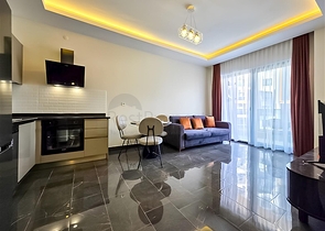 استئجار شقة مريحة 1 + 1 مع بنية تحتية غنية في قلب محمودلار