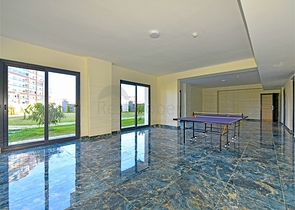 استئجار شقة مريحة 1 + 1 مع بنية تحتية غنية في قلب محمودلار